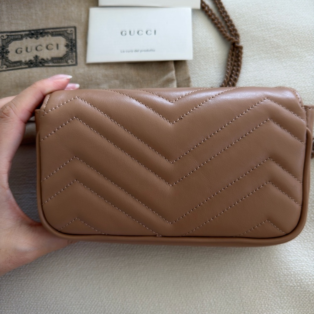 NWT Authentic Gucci GG Marmont Matelassé Super Mini Bag - Tone-on-Tone Hardware - Picture 3 of 11